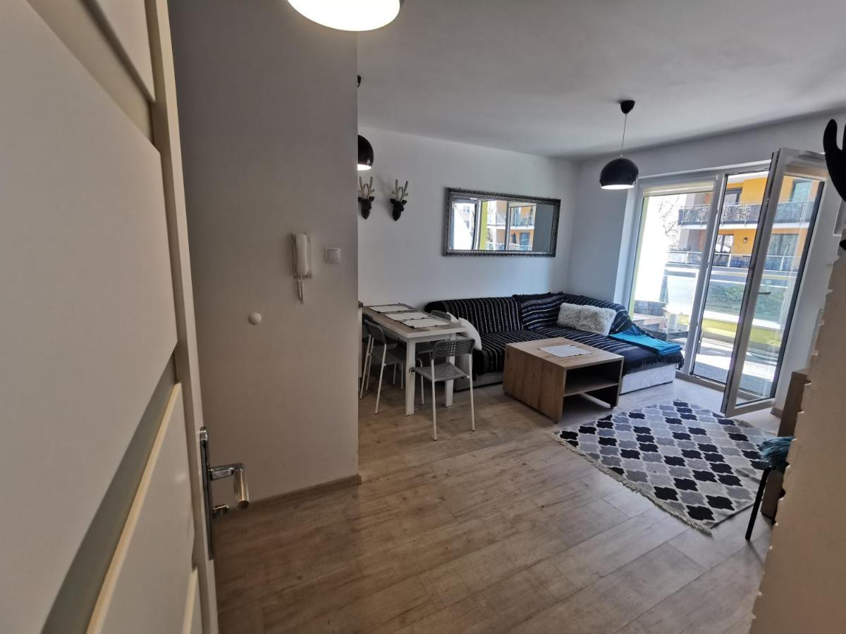 Appartamento Apartament Julia Kołobrzeg Esterno foto
